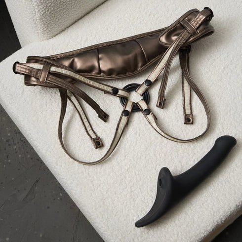 Desirous Harness - Strap-on-me®