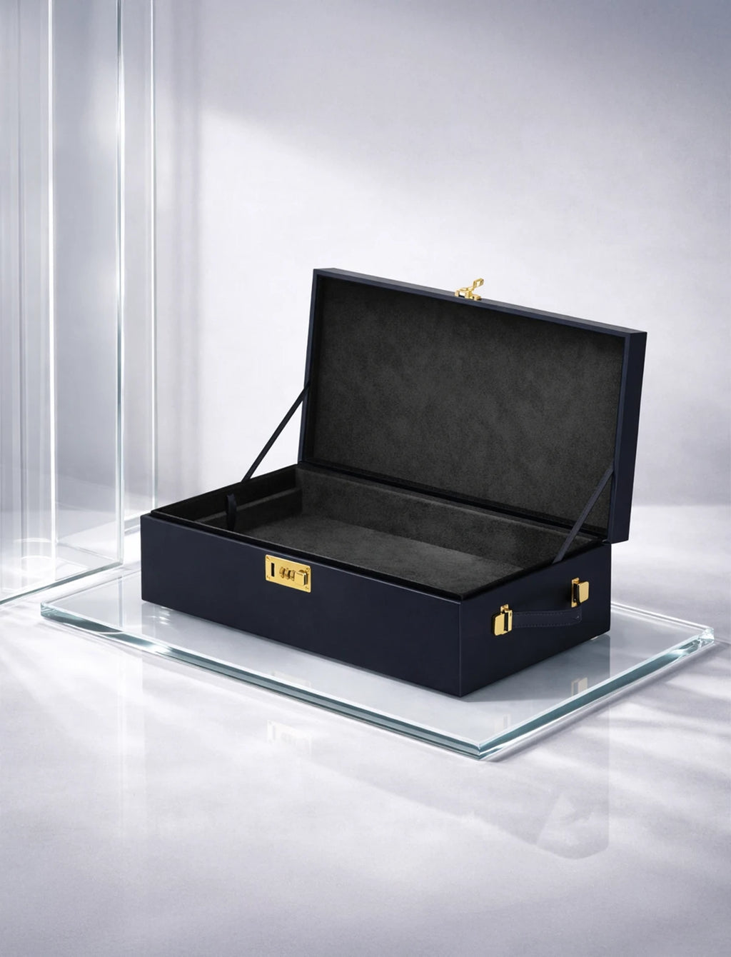 Le Coffret - Secure Storage Strap-on-me®