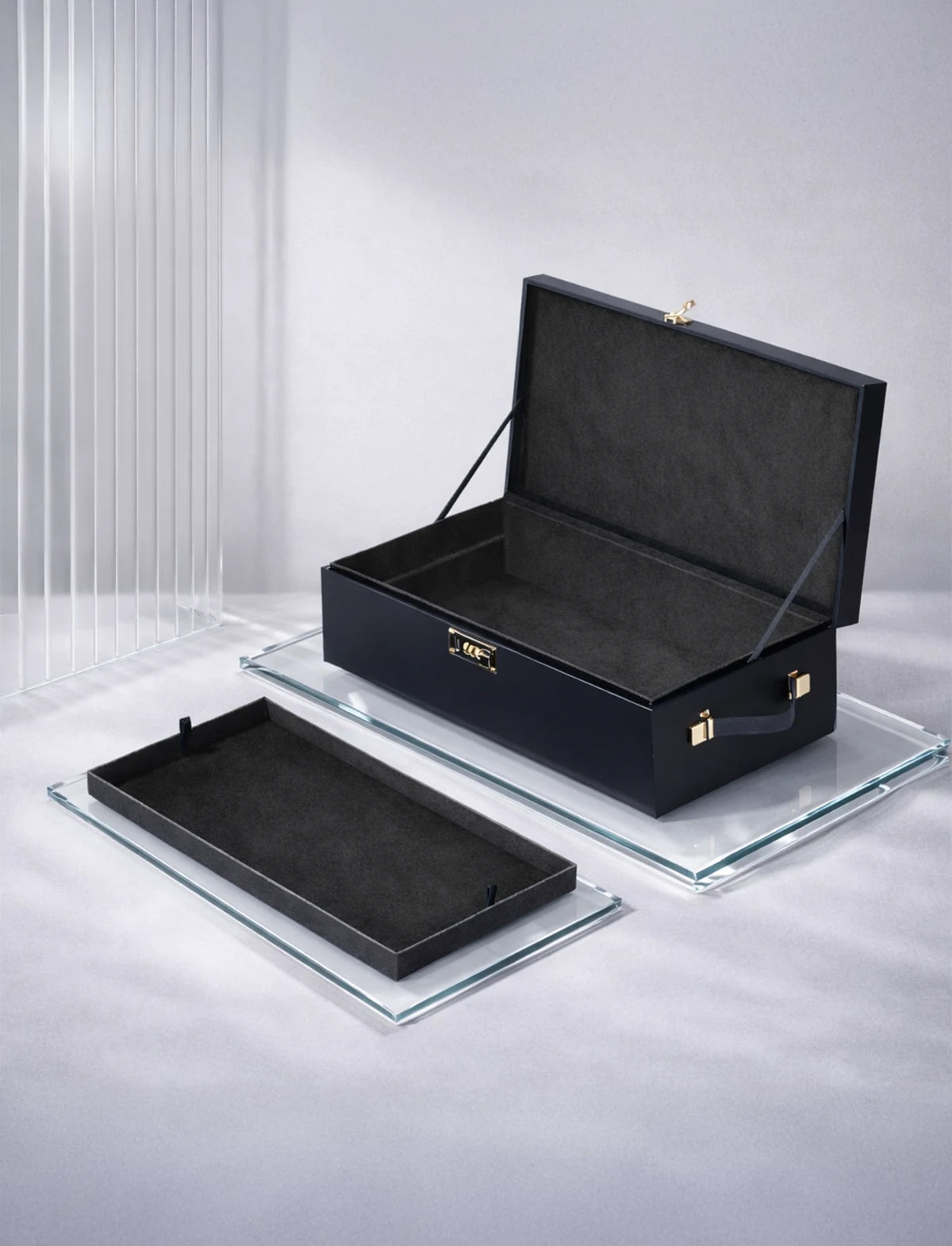 Le Coffret - Secure Storage Strap-on-me®