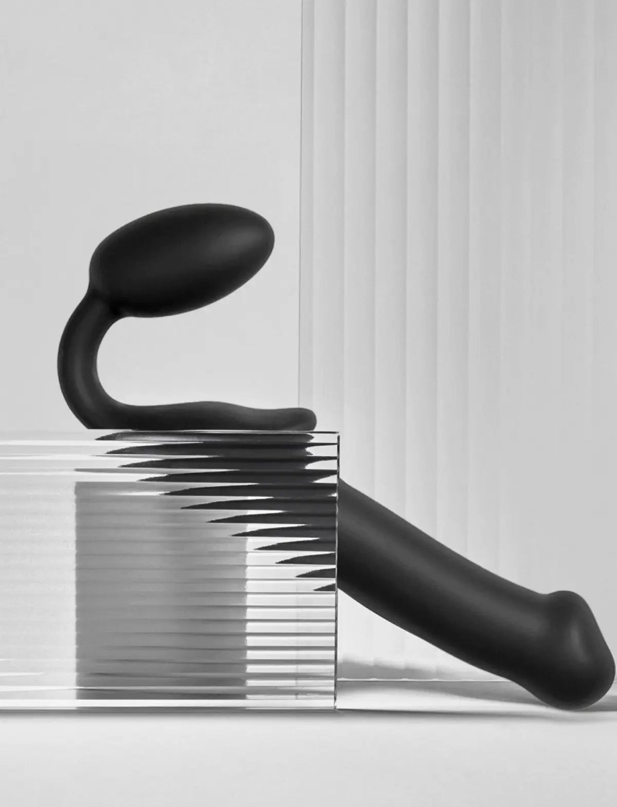 Classic non-vibrating strap-on, new version, black design, Strap-On-Me collection