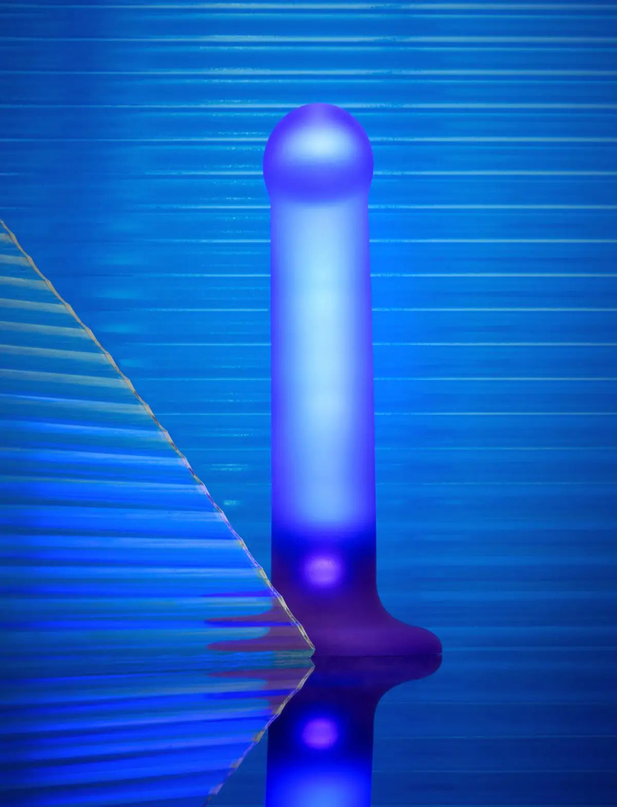 Glow LED semi-realistic dildo, luminous design, Strap-On-Me collection